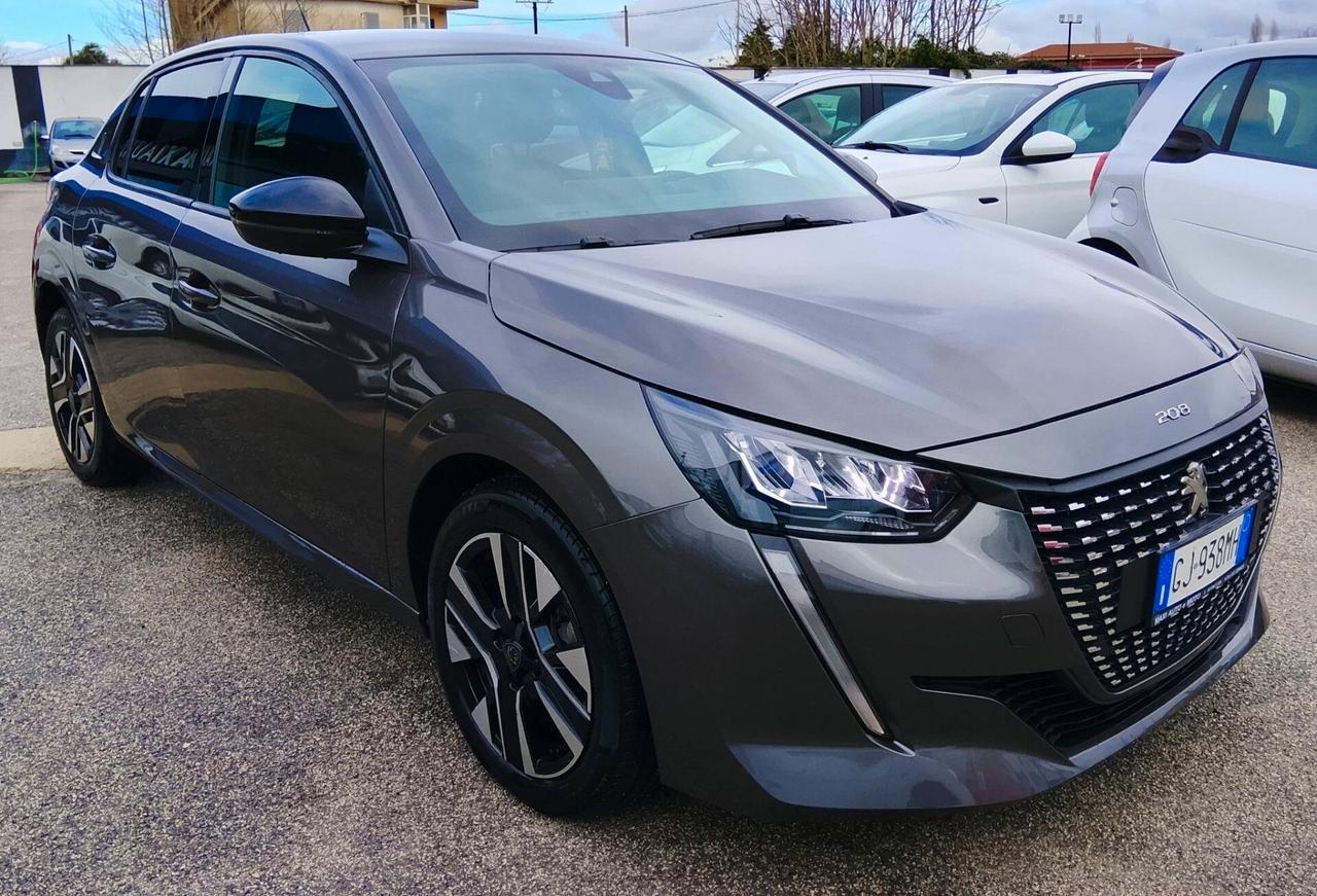 Peugeot 208 100CV GT 15K KM!