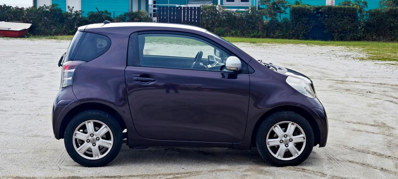 Toyota iQ 1.0 Multidrive Versione Lancio