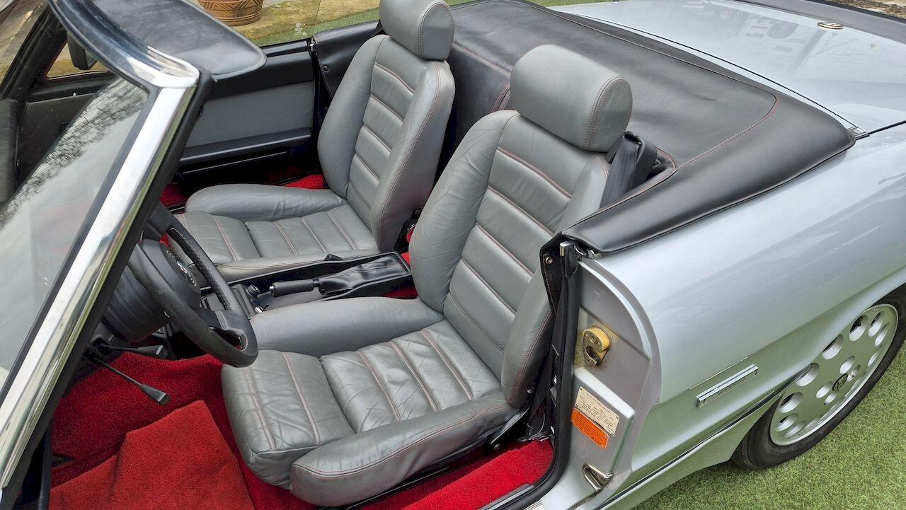 Alfa Romeo Spider 2.0i Quadrifoglio Verde – 1987