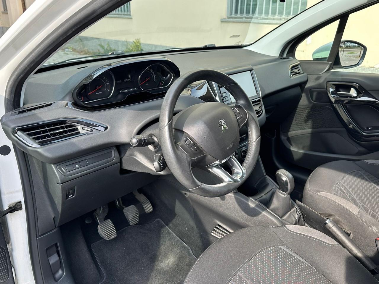 PEUGEOT 208 1.2 82CV ALLURE 2014