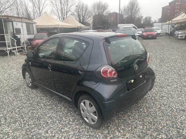 Toyota Aygo 1.0 12V VVT-i 5 porte
