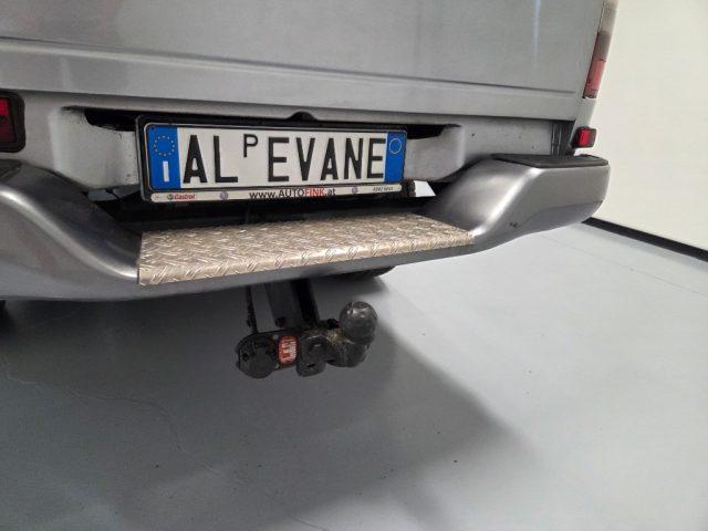 TOYOTA Hilux EXTRA-CAB D-4D ARIA CONDIZIONATA