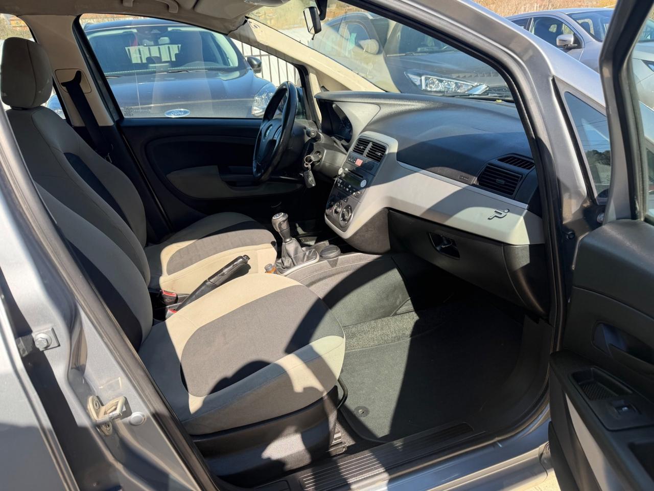 Fiat Grande Punto 1.3 MJT 75 CV 5 porte Dynamic