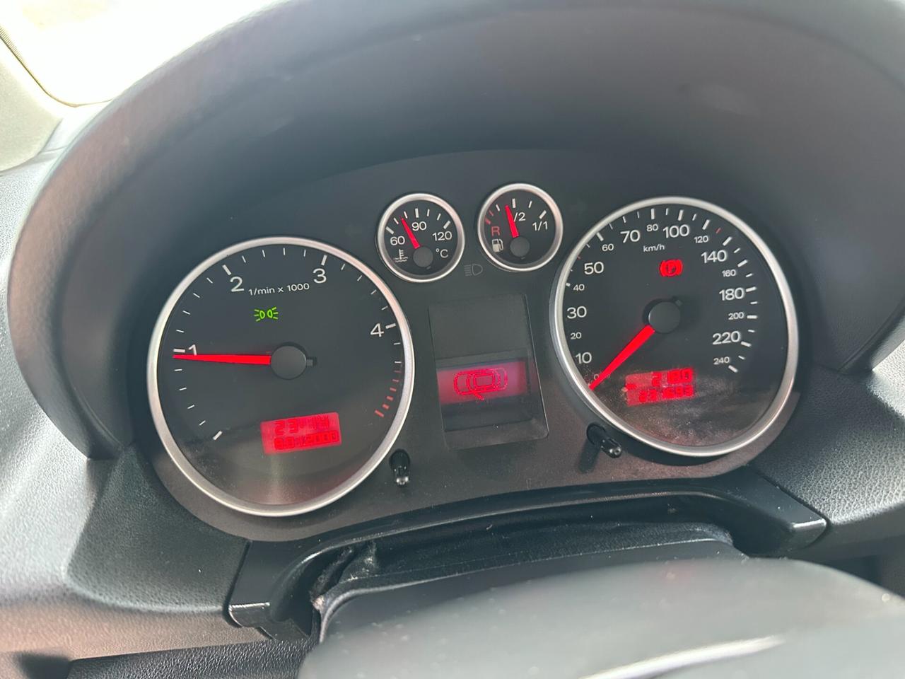 Audi A2 1.4 TDI Neopatentati (12 Rate)