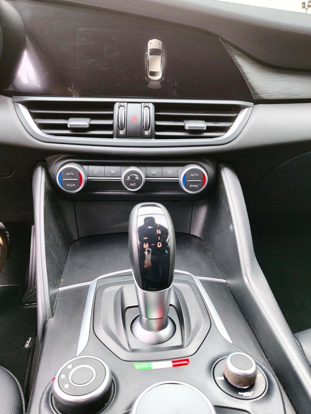 Alfa Romeo Giulia 2.2 Turbodiesel 150 CV AT8 Super - 2017