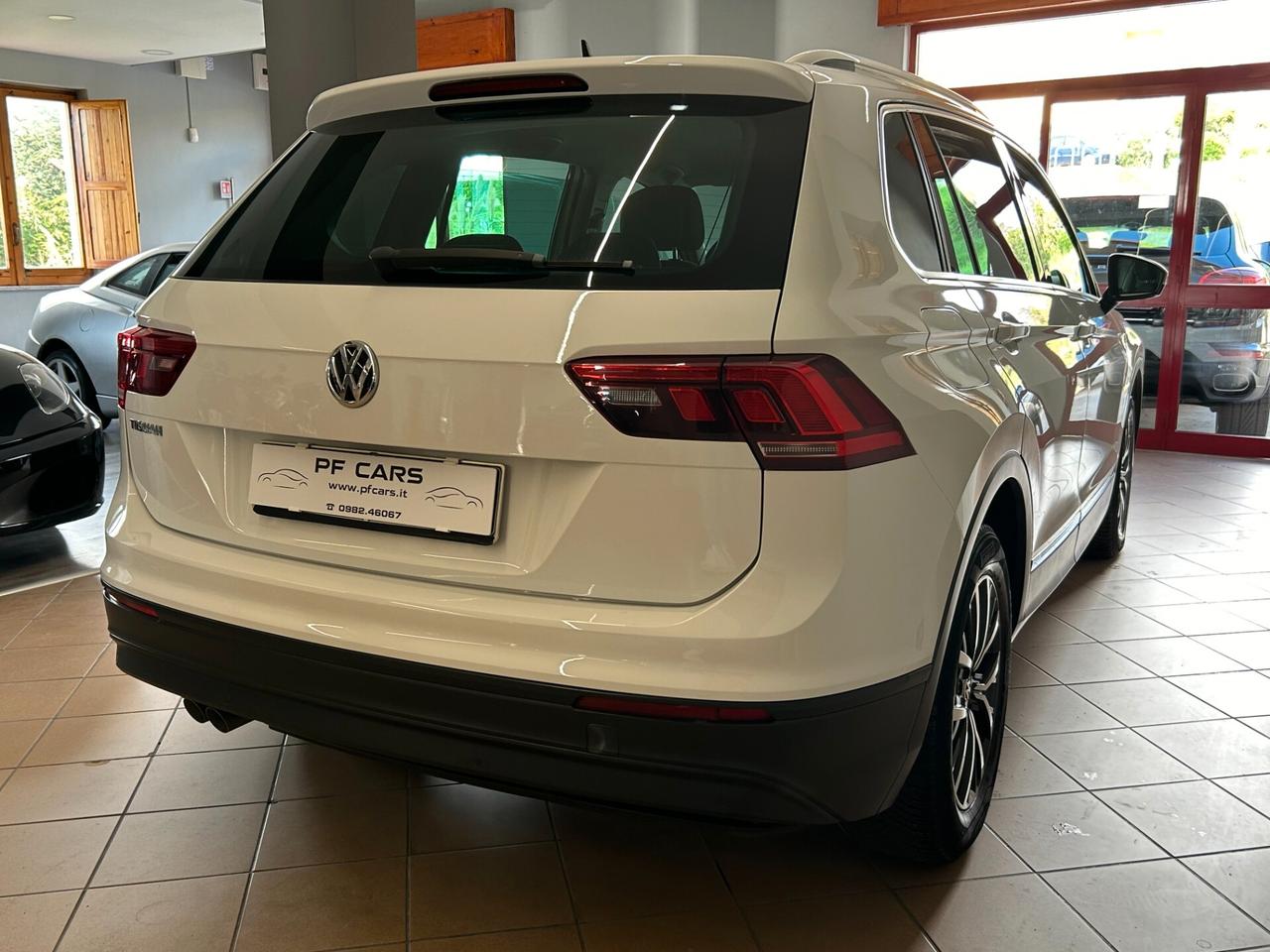 Volkswagen Tiguan 2.0 TDI SCR DSG Business BlueMotion Technology