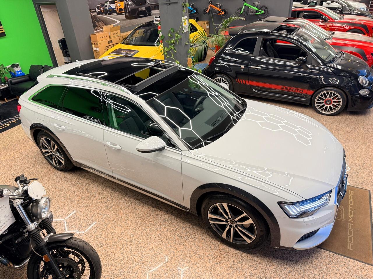 Audi A6 allroad 45 TDI 3.0 quattro S tronic Business Advanced