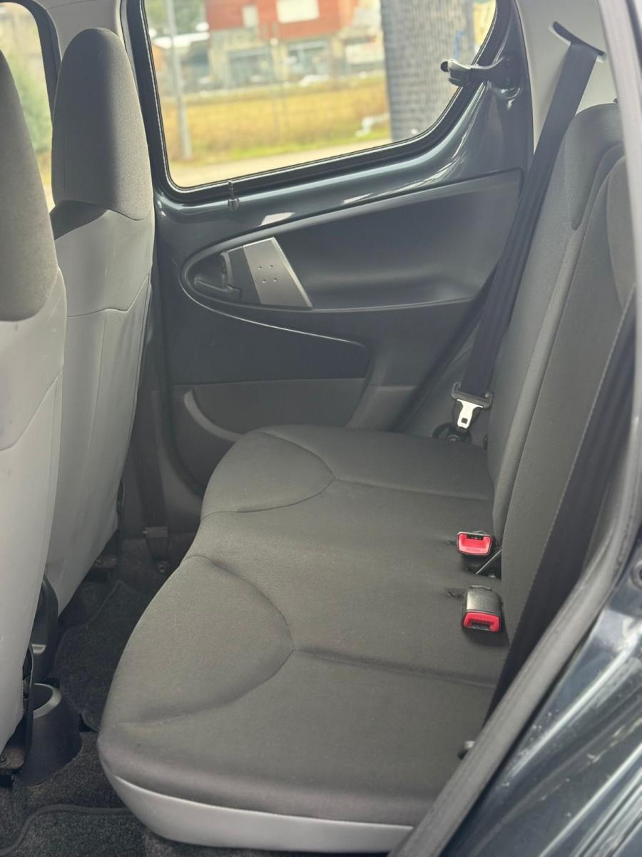 TOYOTA - Aygo - 1.0 12V VVT-i 5p. Cool Soda Conn.