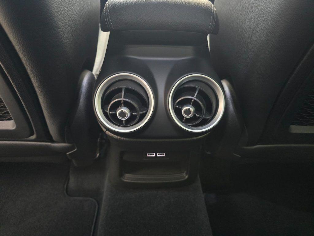 Alfa Romeo Stelvio 2.2 Turbodiesel 210 CV AT8 Q4 Veloce