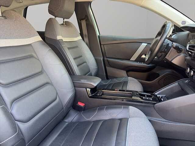 Citroen C4 BlueHDi 130 S&S EAT8 Shine