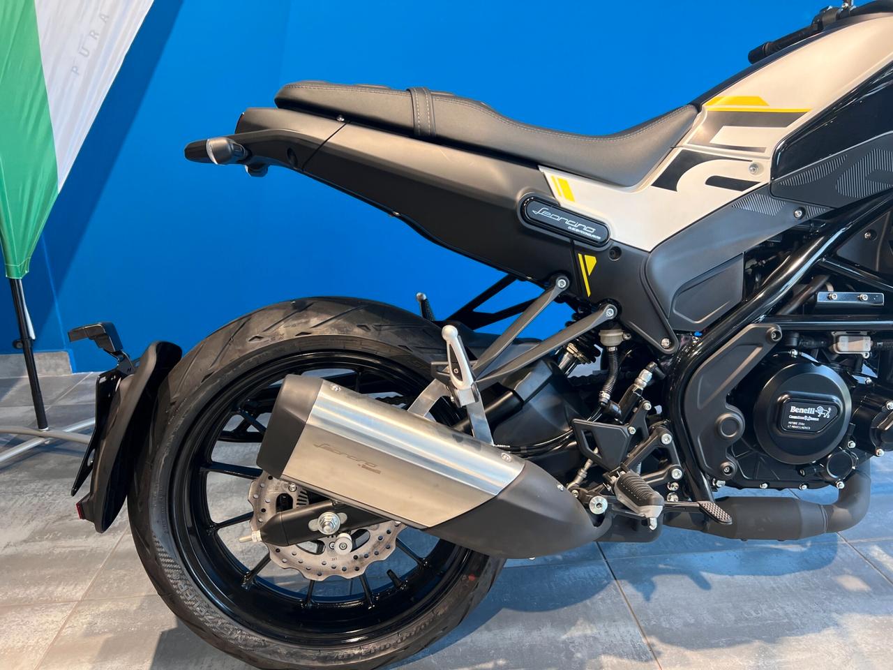Benelli Leoncino 250 - KM 0