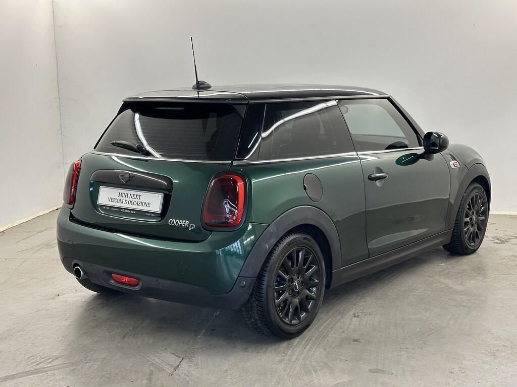 Mini Cooper D 1.5 D Cooper D Boost Auto