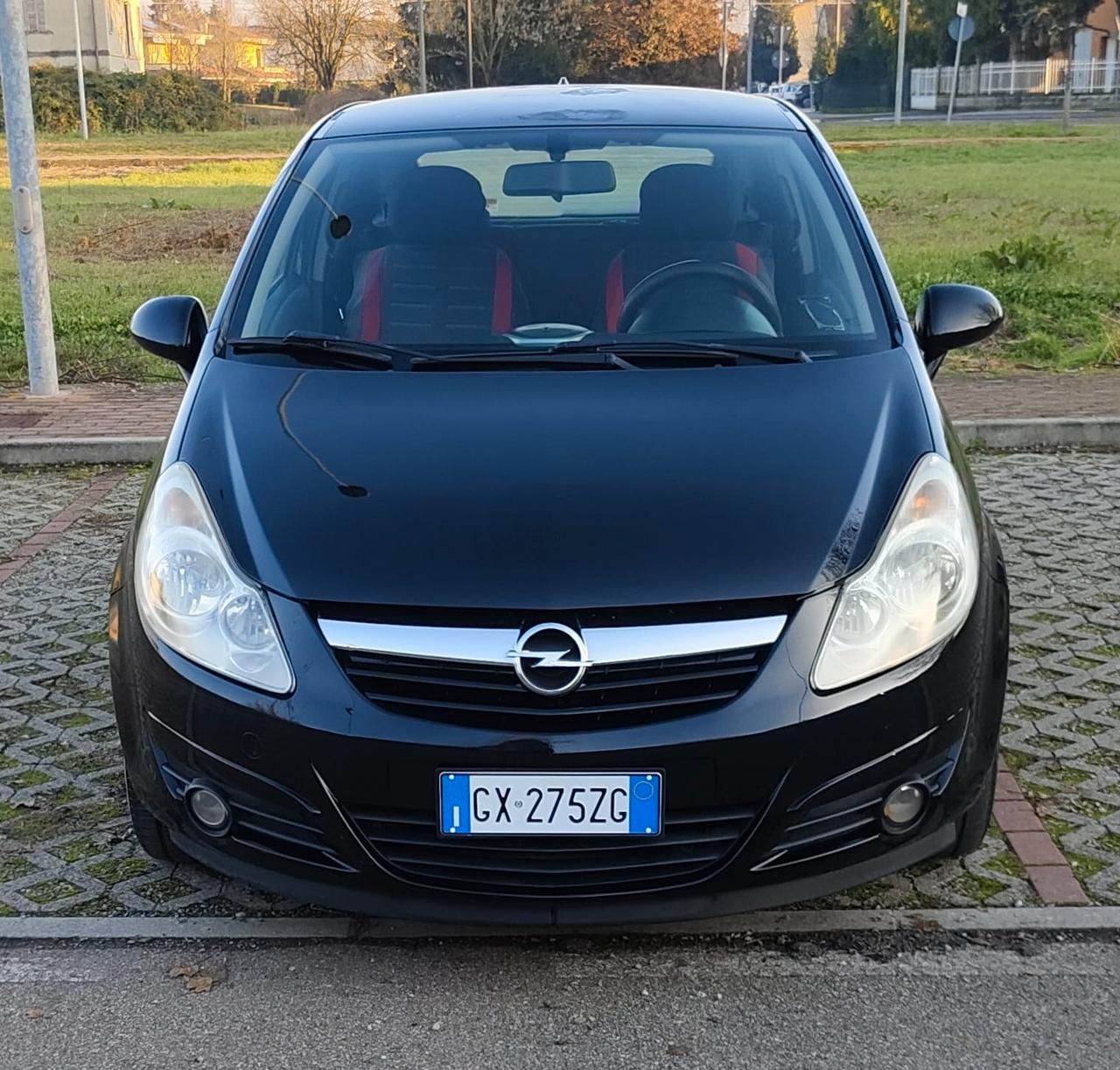 Opel Corsa 1.2 3 porte Sport