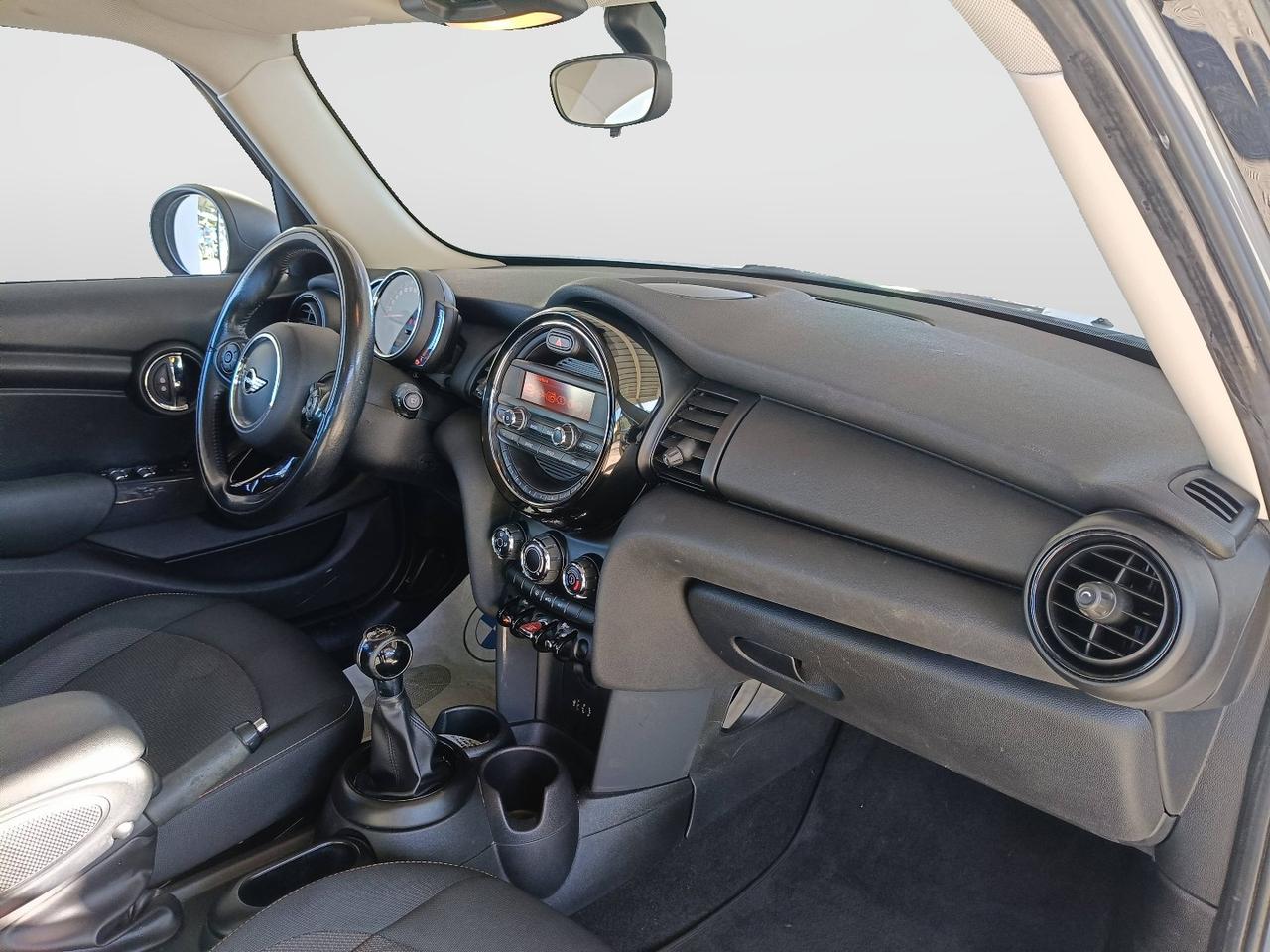 MINI Mini IV F55-F56 2014 - Mini 1.5 One D Boost 5p my18