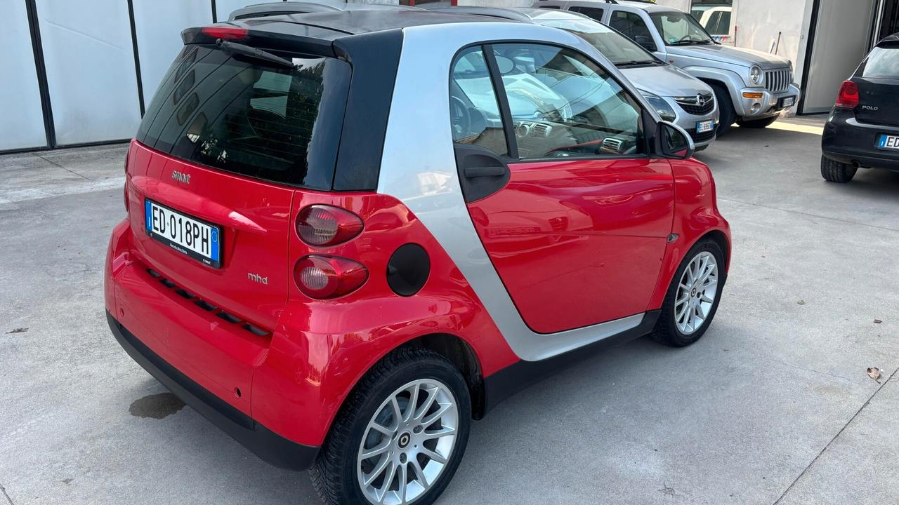 Smart ForTwo 1000 52 kW coupé pure