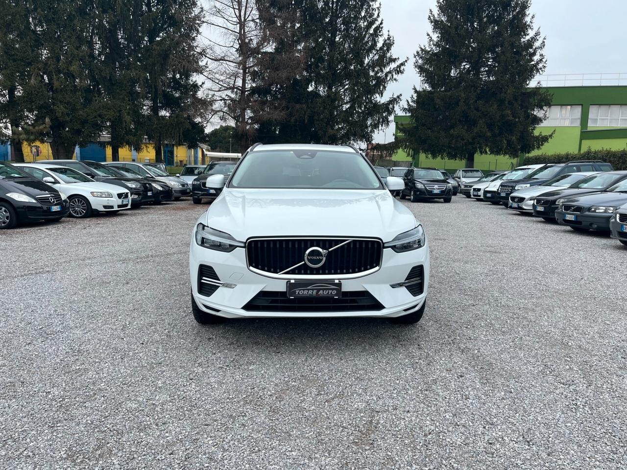 Volvo XC 60 XC60 B4 (d) AWD Geartronic Momentum