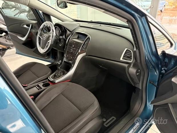 Opel Astra 1.7 CDTI 110CV Sports Tourer Professional