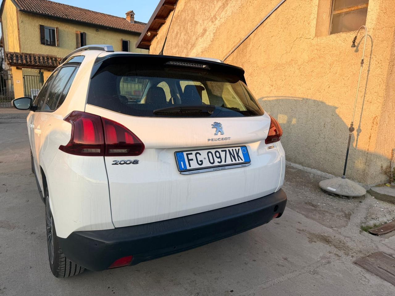 Peugeot 2008 PureTech 82 Active