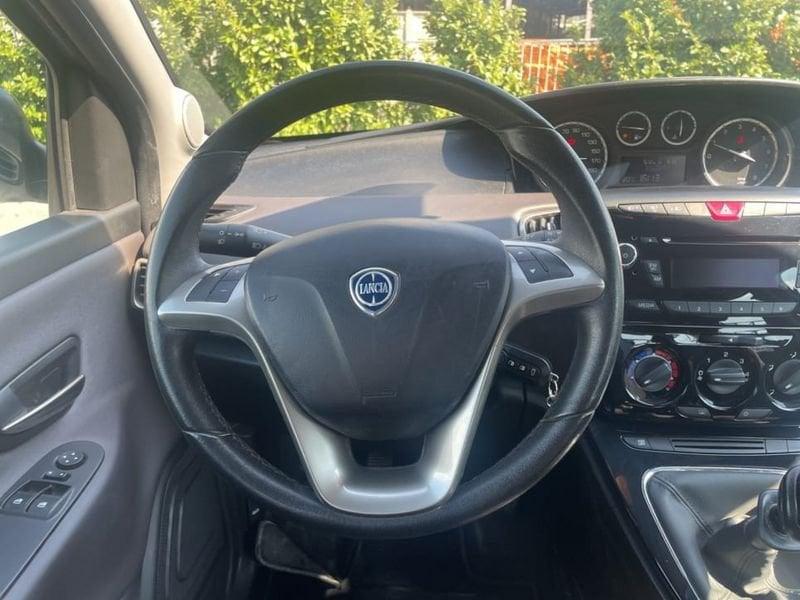 Lancia Ypsilon 1.2 8V GOLD C/CL 69CV E6