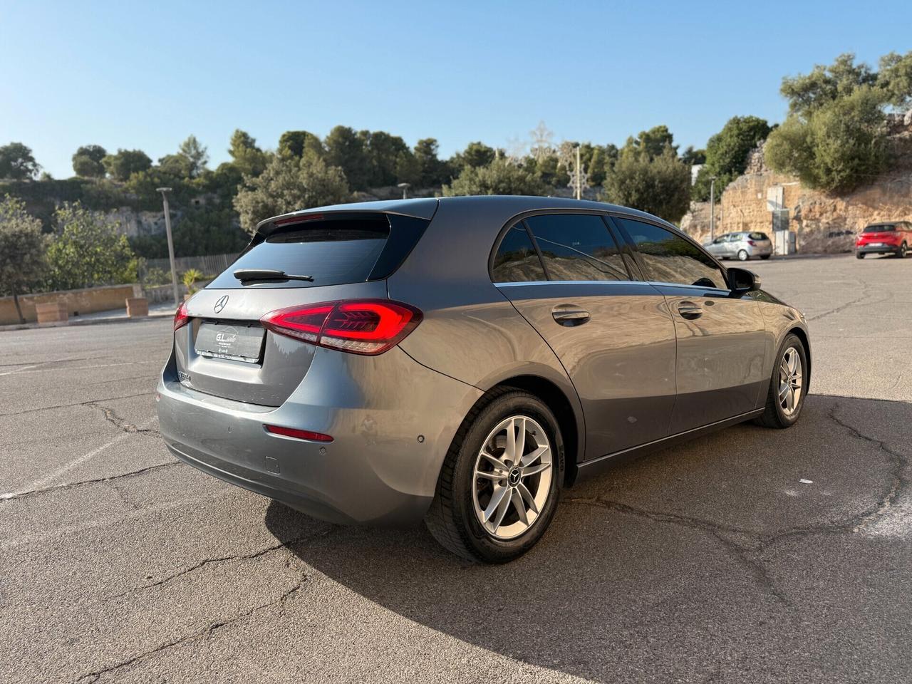 Mercedes A180/1500 116CV/AUTOMATICA/NEOPATENTATI