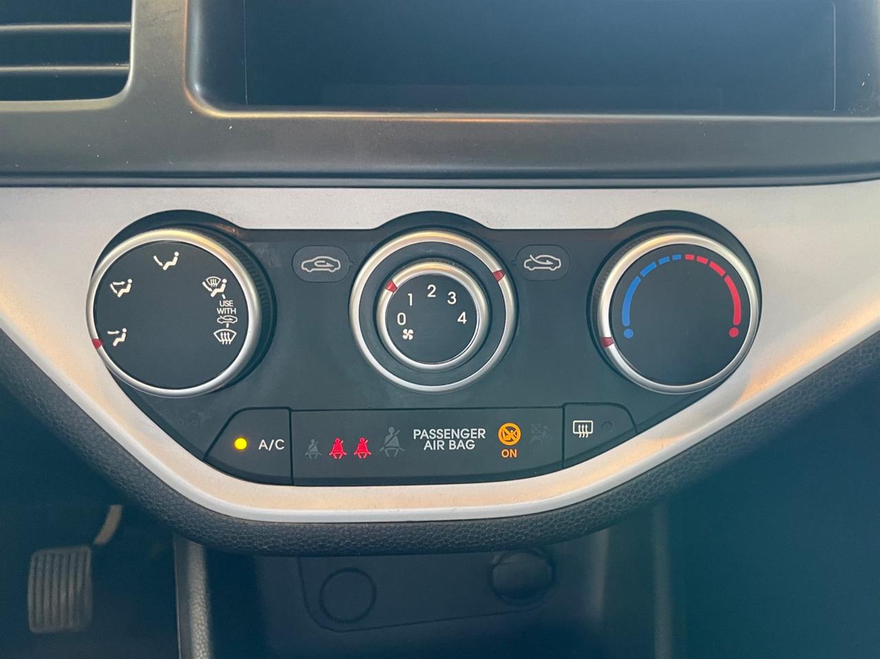 Kia Picanto 1.0 68cv Benz 5 porte Style Neopatentati