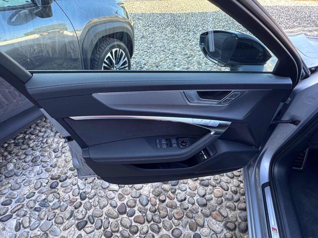 AUDI A6 Avant 55 2.0 TFSI e quattro ultra S tronic S line