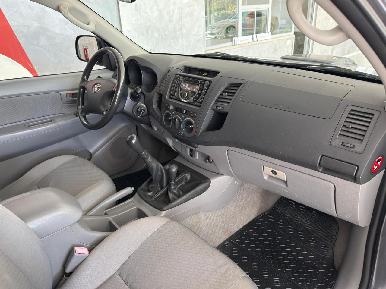 Toyota Hilux Extra Cab Hilux 2.5 extra cab SR 140cv my11