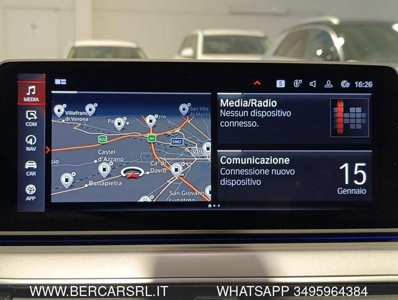 BMW Serie 5 520d 48V xDrive Business*LED*PACCHETTO LUCI*SEDILI IN PELLE*PDC*TELECAMERA*