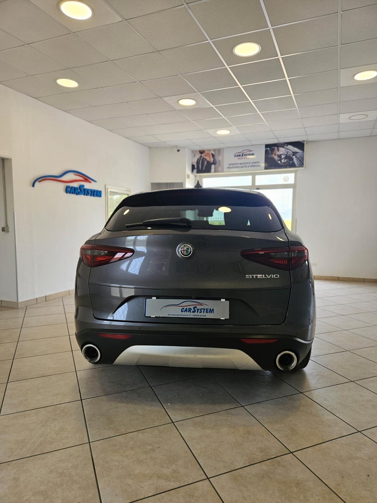 Alfa Romeo Stelvio 2.2 Turbodiesel 190 CV AT8 Super