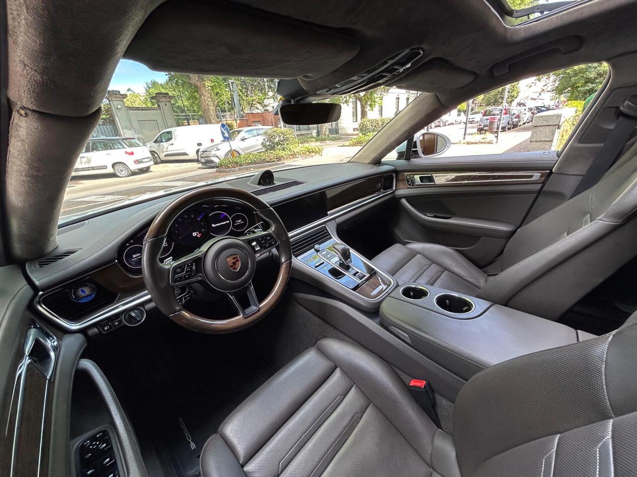 Porsche Panamera Sport Chrono