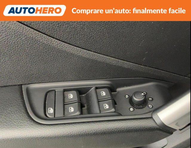 AUDI Q2 35 TFSI Business Advanced