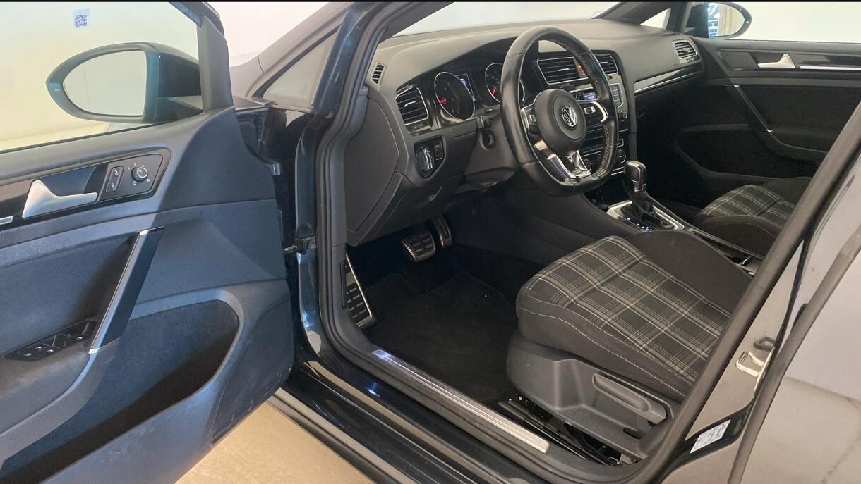 Volkswagen Golf GTI GTD 2.0 TDI 5p. BlueMotion Technology