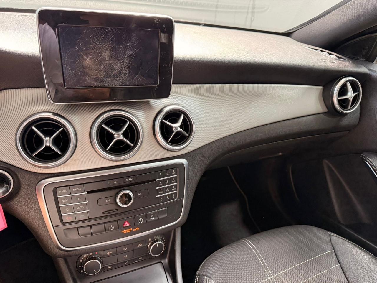 Mercedes-benz CLA 200 CLA 200 d Automatic Shooting Brake AMG Line Premium Plus
