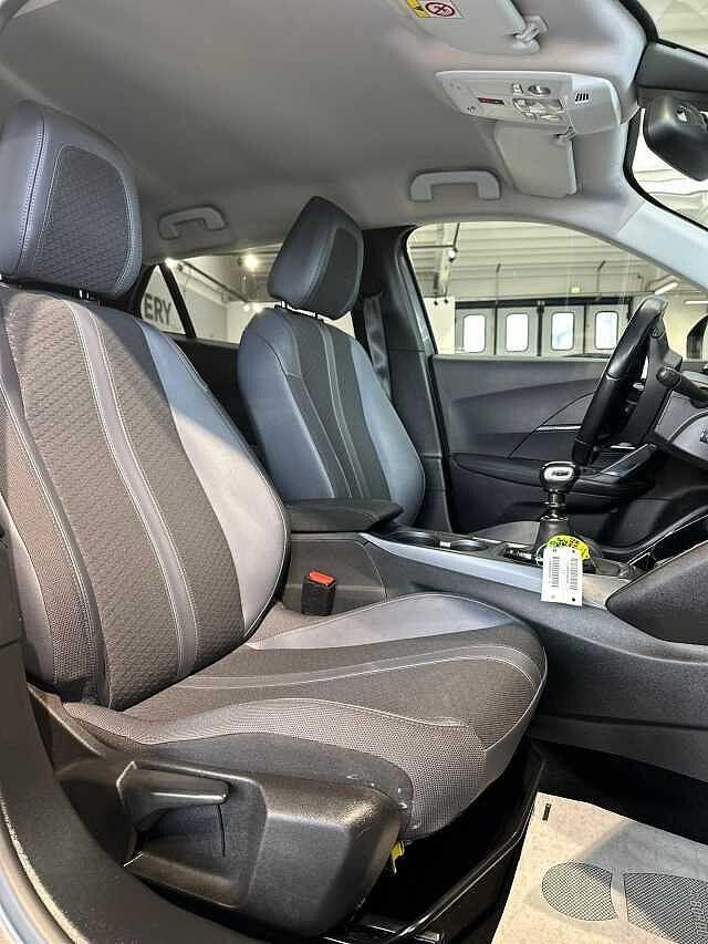 Peugeot 2008 PureTech 100 S&S Allure