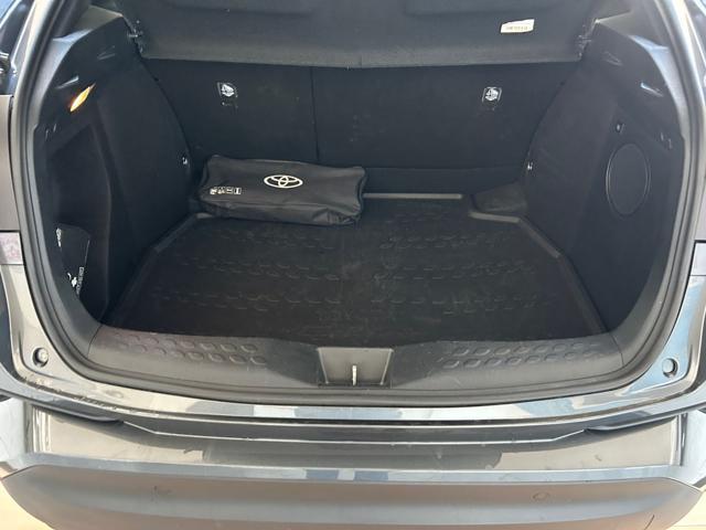 TOYOTA C-HR 1.8 Hybrid E-CVT Lounge