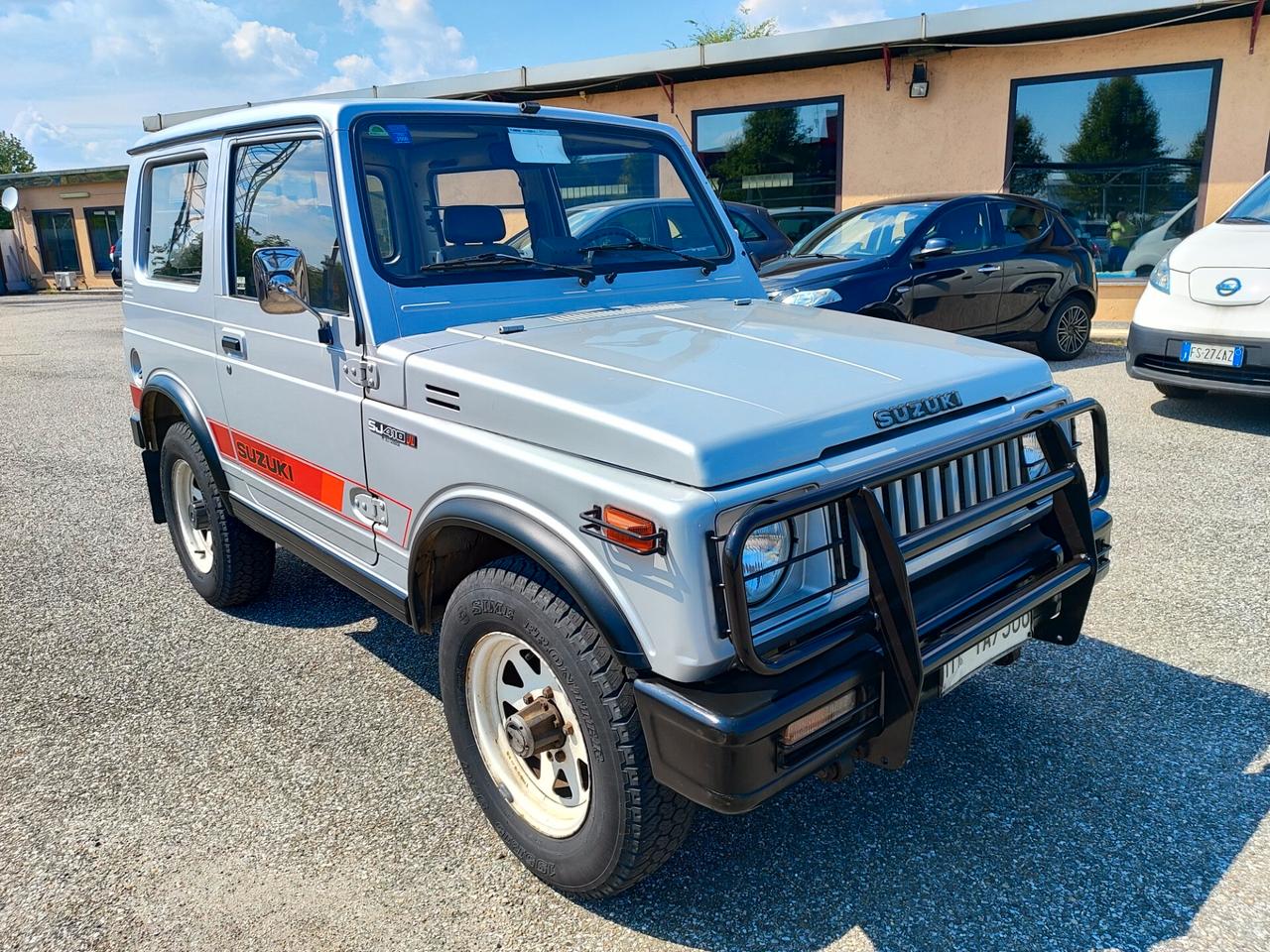 Suzuki SJ 410 SJ410 Berlina De Luxe