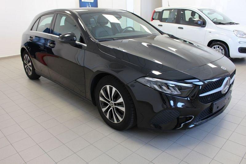 Mercedes-Benz Classe A A 180 d Automatic Business