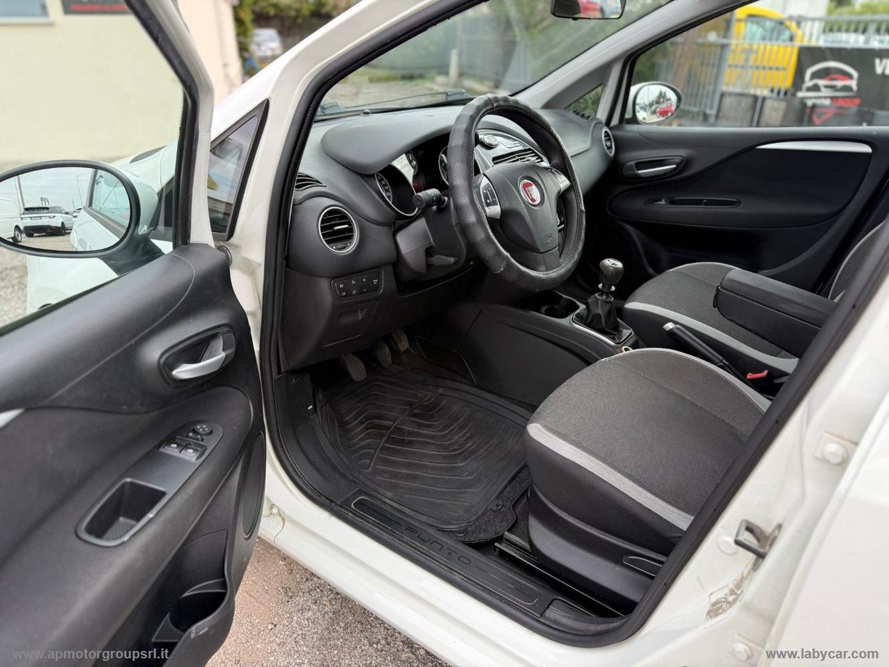 FIAT Punto 1.4 5p. EMOTION Natural Power