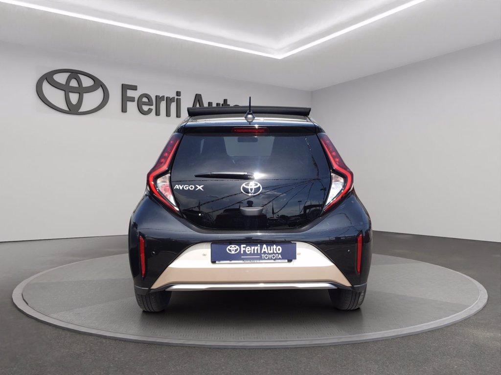 TOYOTA Aygo x 1.0 lounge air 72cv del 2022