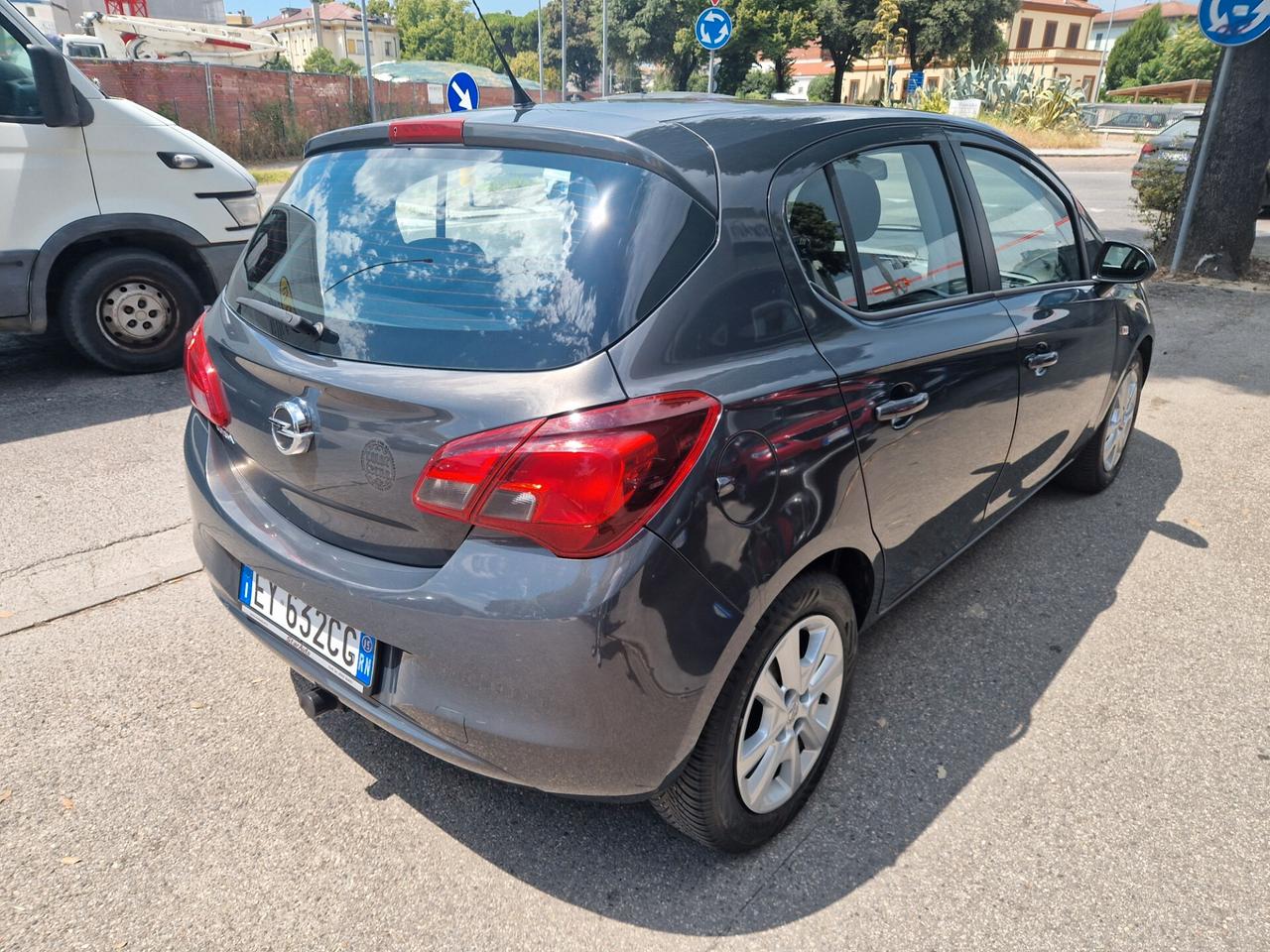 Opel Corsa 1.4 90CV GPL Tech 5 porte Cosmo