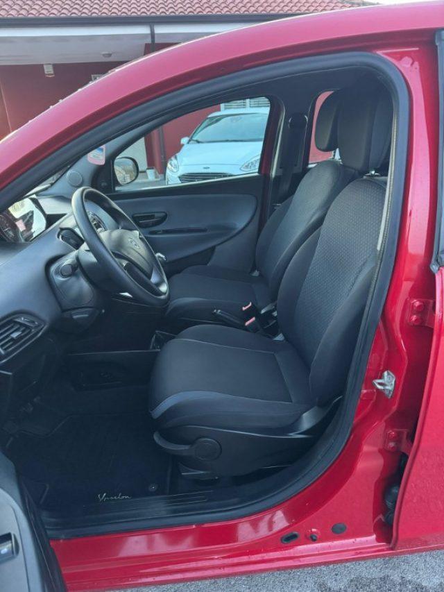 LANCIA Ypsilon 1.2 69 CV 5 porte GPL Ecochic Gold