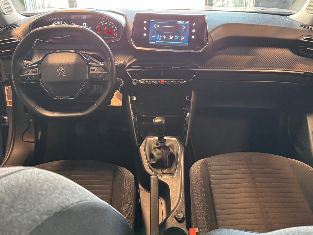 Peugeot 2008 PureTech 100 S&S Active