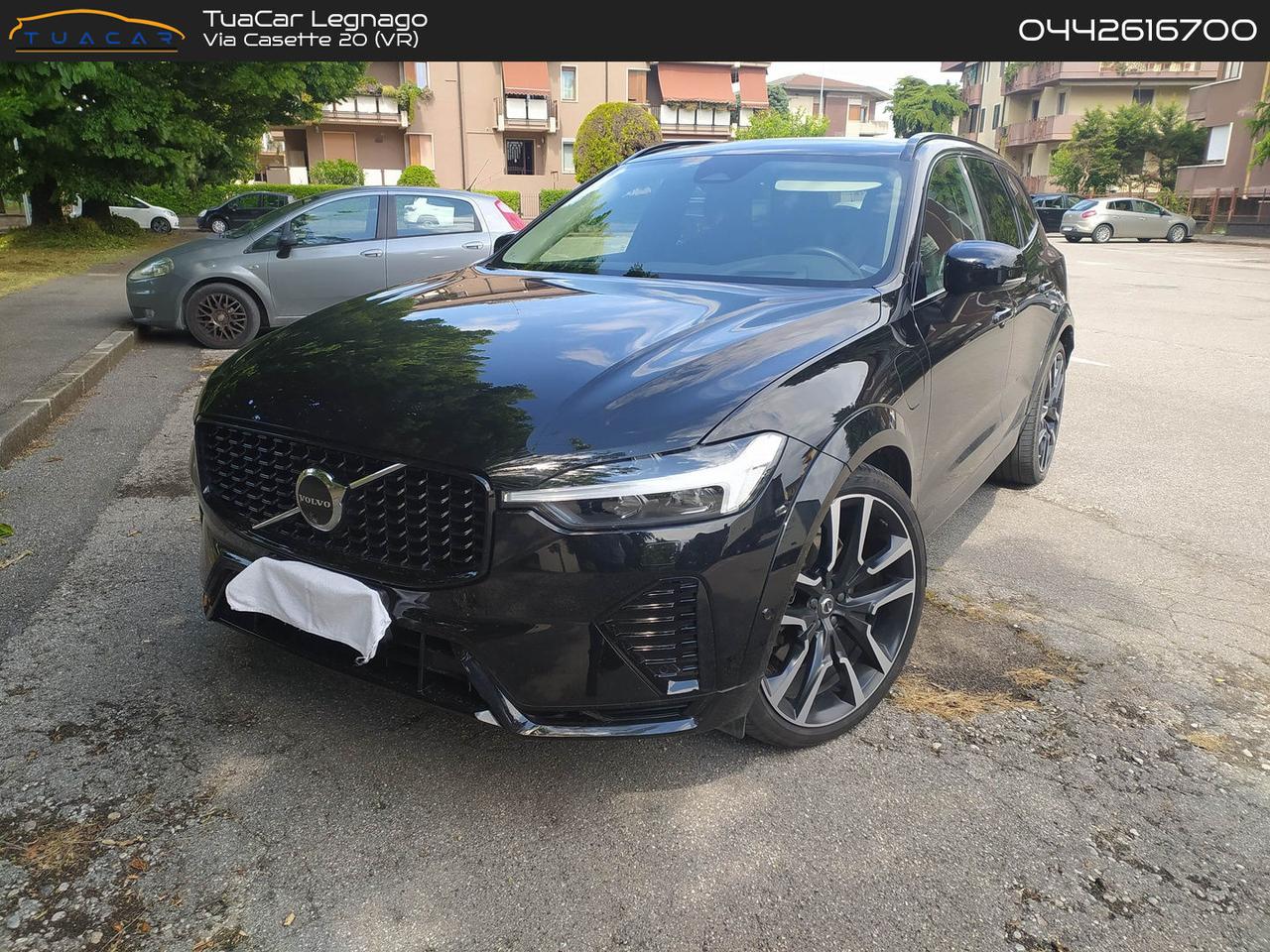 Volvo XC 60 2.0 T6 Recharge PHEV Ultimate Dark