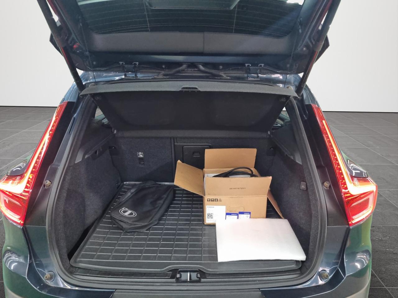 Volvo XC40 T4 Recharge Plug-in Hybrid Inscription Expression