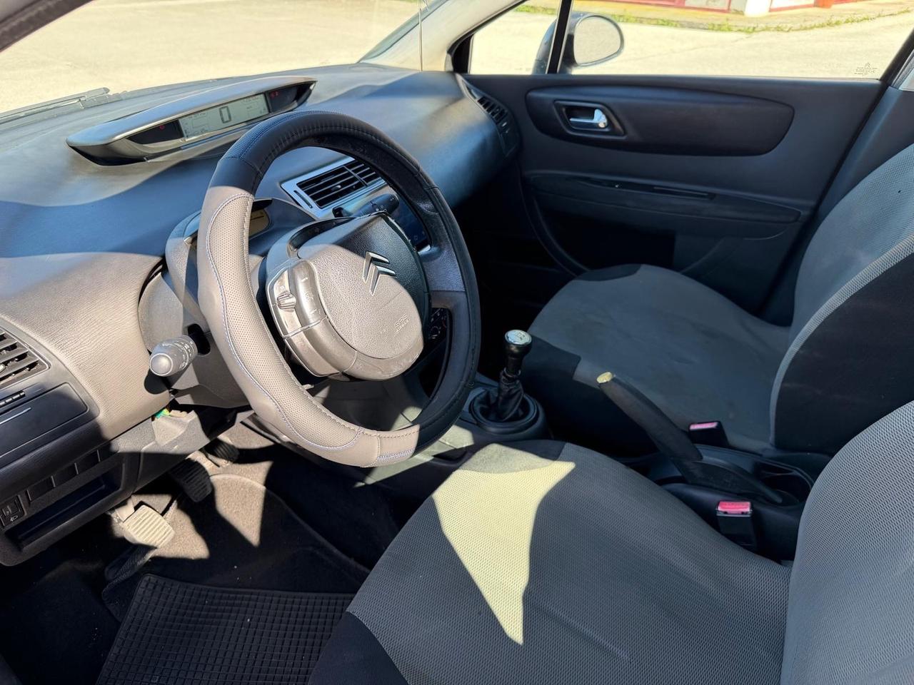 Citroen C4 1.6 HDi 90CV Elegance