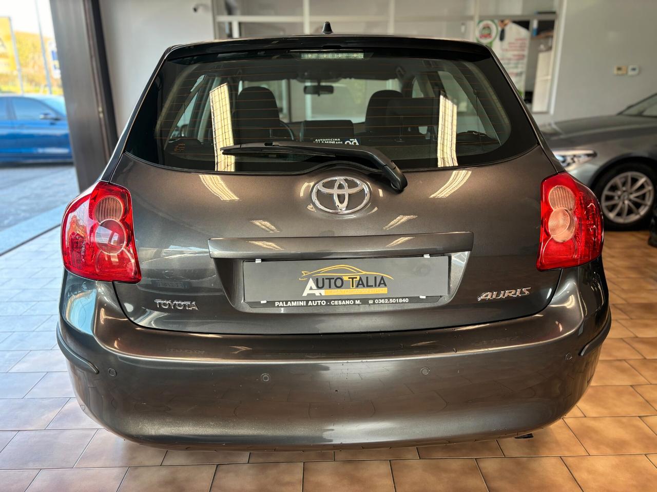 Toyota Auris 5p 1.6 dual Sol *82000KM*UNICOPRO*