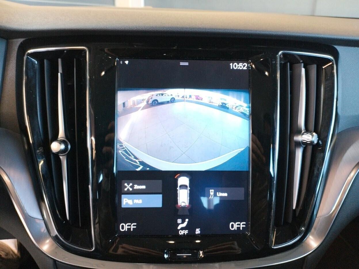 Volvo V60 Cross Country 2.0 d4 Business Plus awd geartronic my20