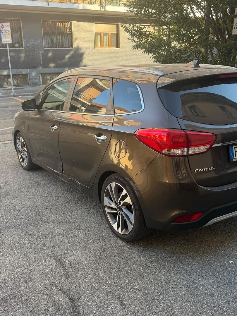 Kia Carens 7 posti full optional