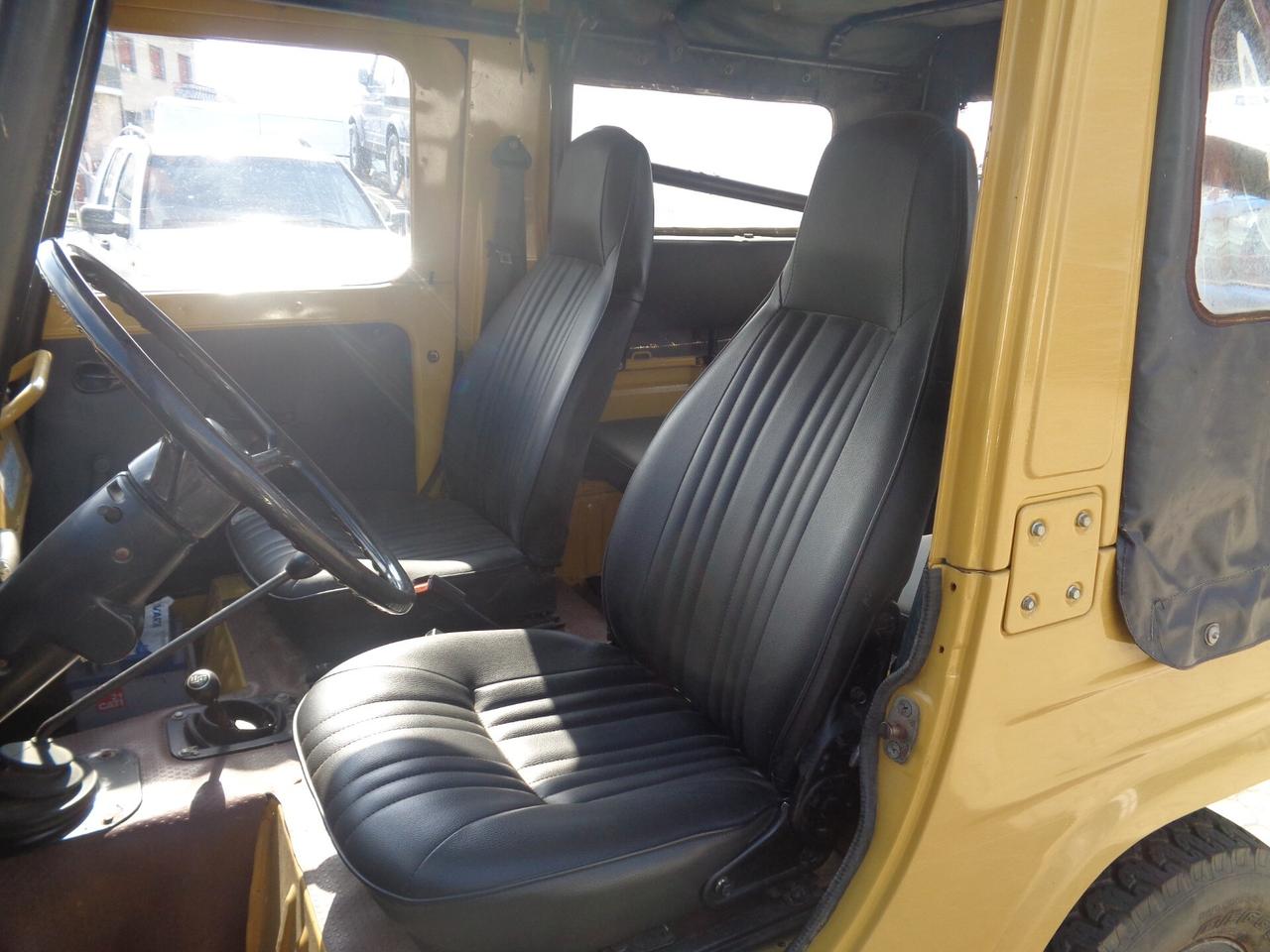 Daihatsu Taft F20 1.6