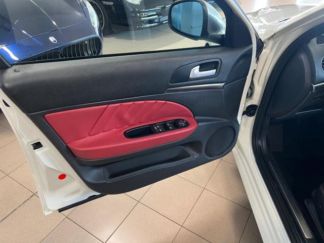 ALFA ROMEO 159 1750 TBi Sportwagon Progression